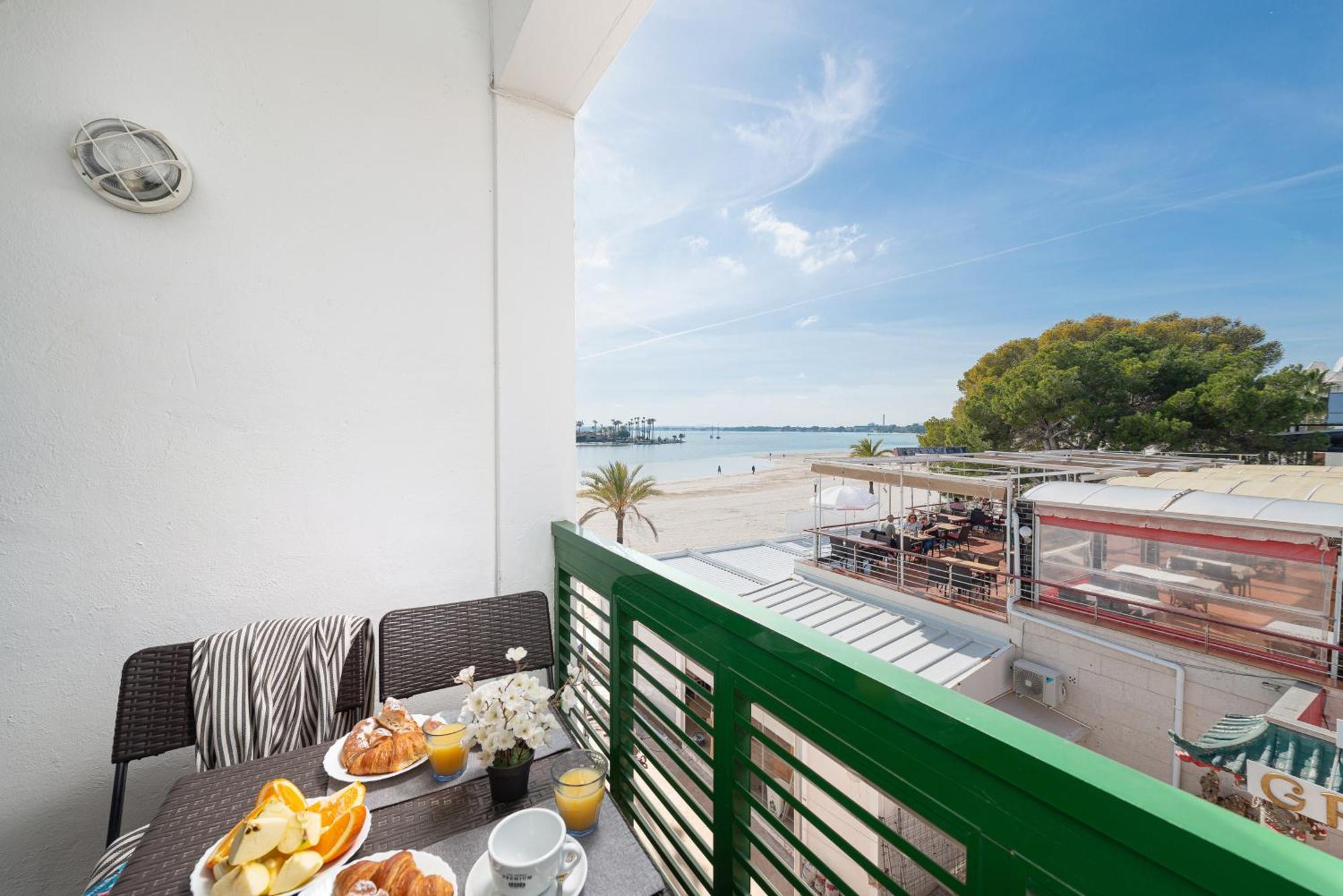 Apartment Xara Torres, At The Beach Of Alcudia 阿尔库迪亚港 外观 照片