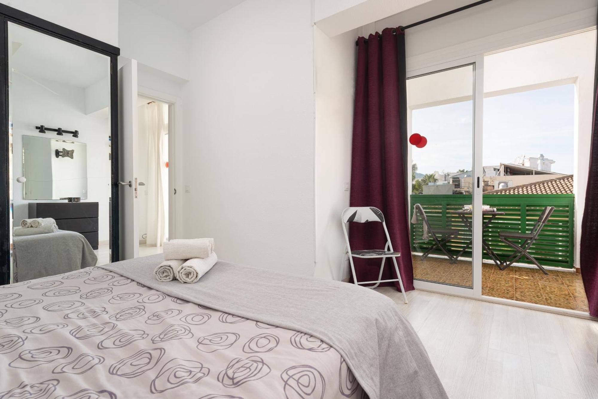 Apartment Xara Torres, At The Beach Of Alcudia 阿尔库迪亚港 外观 照片